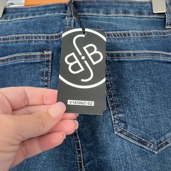 Boom boom skinny jeans nwt - Picture 6 of 6
